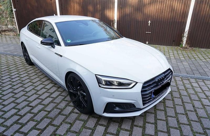 Gebraucht Audi A5 Sportback Sport 252 PS (185 kW) 2018 Weiß Kleinwagen