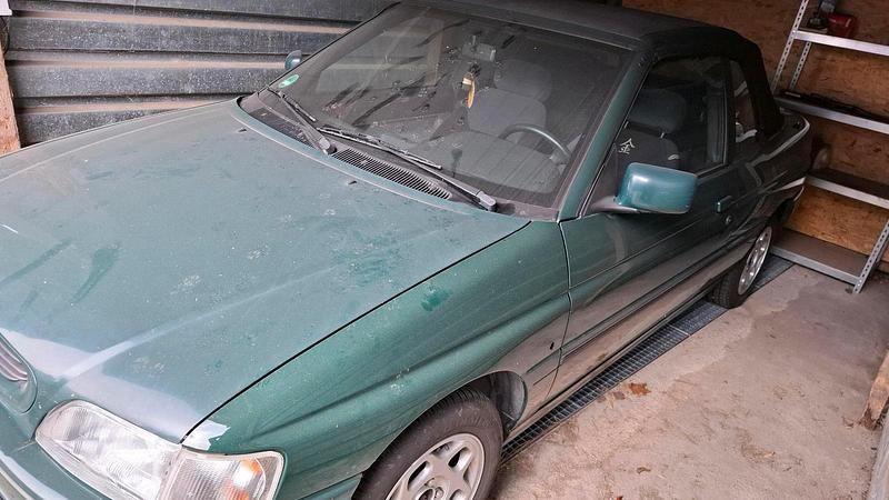 Gebraucht Ford Escort Cabriolet 1993 Grün Cabrio