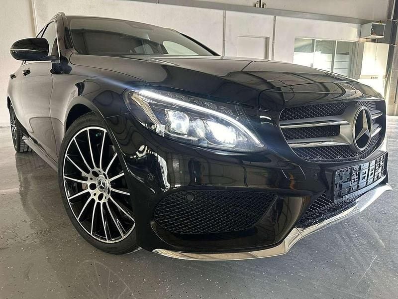 Gebraucht Mercedes C250 AMG line 211 PS (155 kW) 2018 Obsidianschwarz Kombi