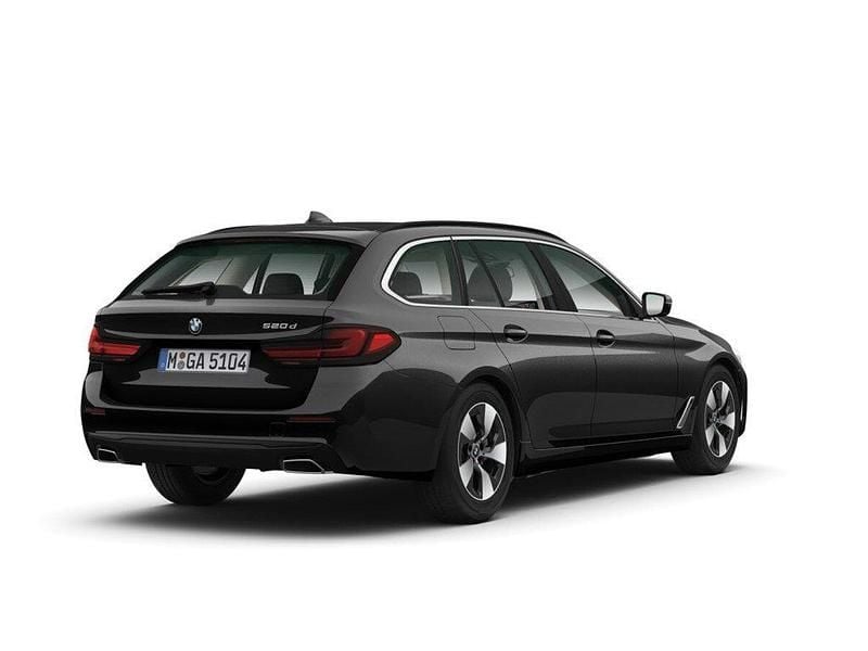 Gebraucht BMW 520 Performance 190 PS (139 kW) 2022 Black sapphire metallic (schwarz) Kombi