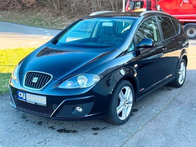Schwarz Gebraucht 2013 Seat Altea XL Copa Van / Kleinbus | 6.300 € (Fairer Preis) - Bild 1/4