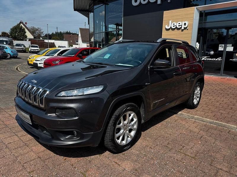 Grau Gebraucht 2015 Jeep Cherokee Longitude SUV | 14.280 € (Fairer Preis) - Bild 1/4
