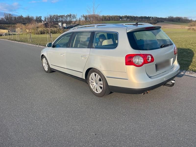 Gebraucht VW Passat 200 PS (147 kW) 2009 Grau Kombi