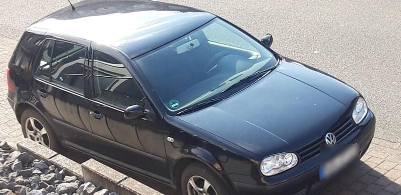 Gebraucht VW Golf IV 75 PS (55 kW) 2000 Schwarz Limousine