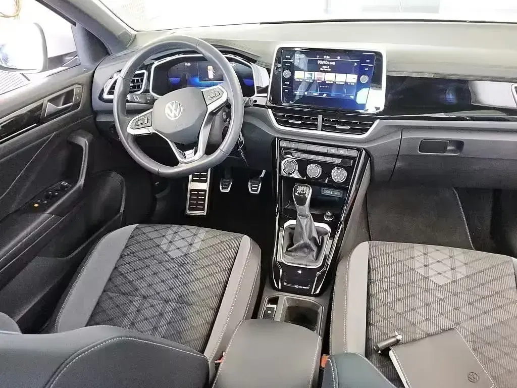 Gebraucht VW T-Roc R-line 110 PS (80 kW) 2024 Grau SUV