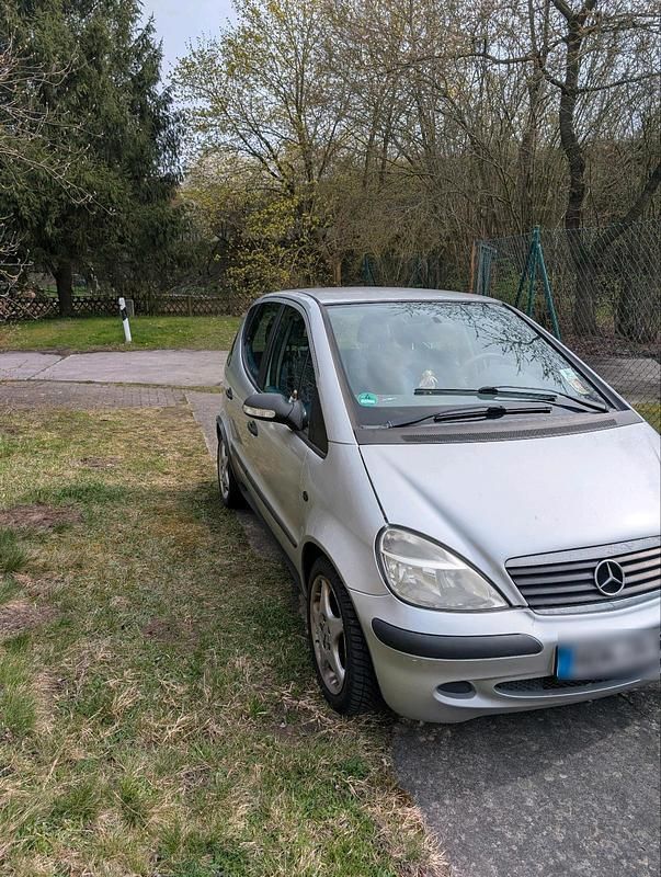 Gebraucht Mercedes A160 102 PS (75 kW) 2003 Silber Limousine