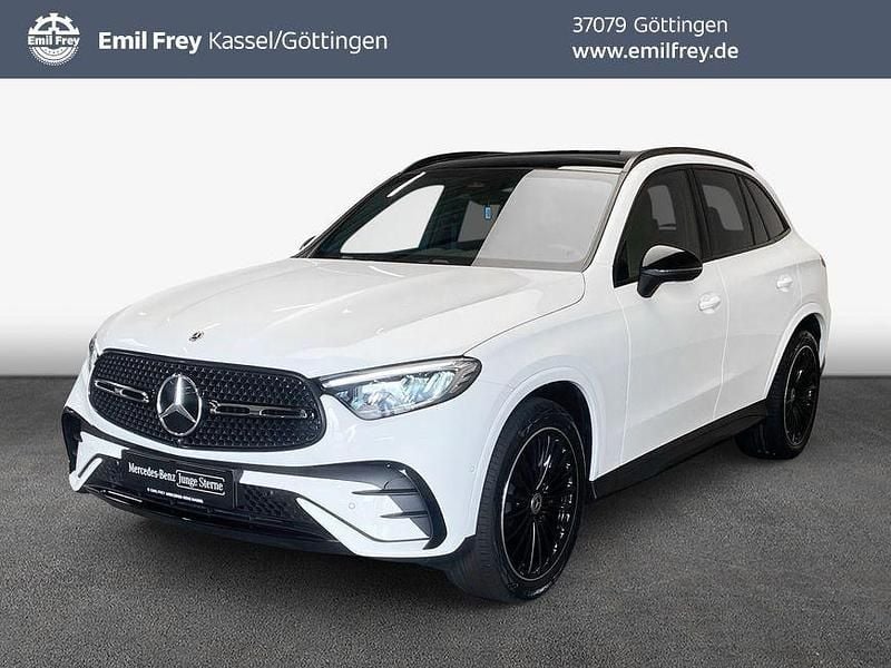 Weiß Gebraucht 2024 Mercedes GLC220 AMG SUV | 56.439 € (Superpreis) - Bild 1/4