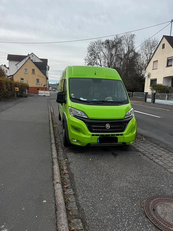 Gebraucht Fiat Ducato 177 PS (130 kW) 2018 Grün Van