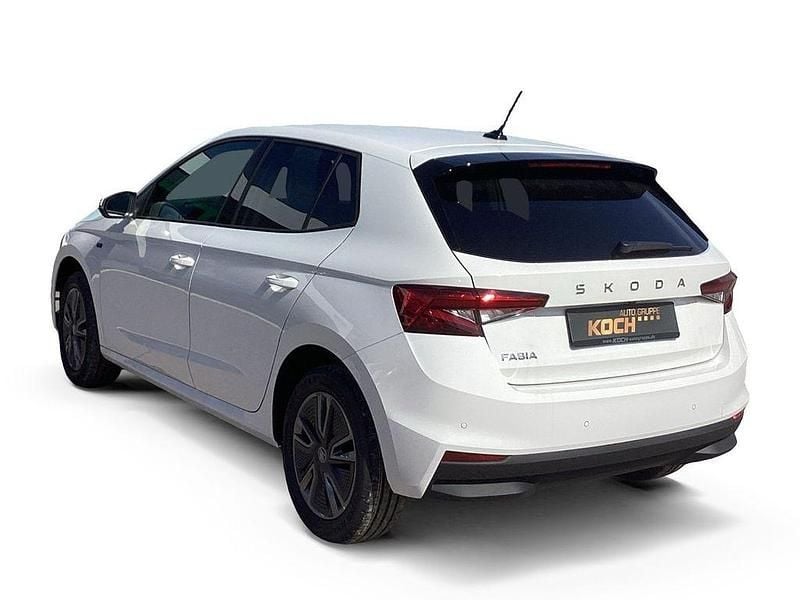 Neu Skoda Fabia Tour 96 PS (70 kW) 2026 Weiß Kleinwagen