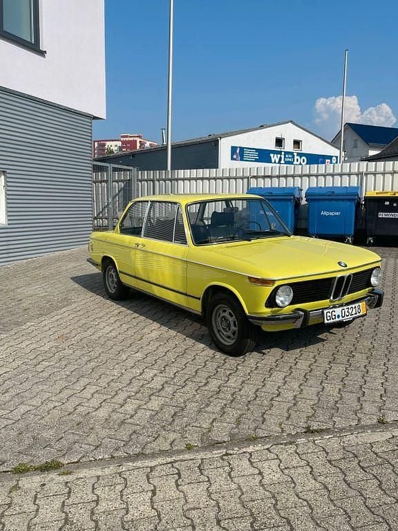 Grün Gebraucht 1974 BMW 1802 Limousine | 18.500 € - Bild 1/4