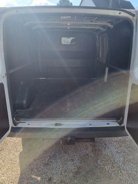 Gebraucht Ford Transit 116 PS (85 kW) 2011 Silber Van / Kleinbus