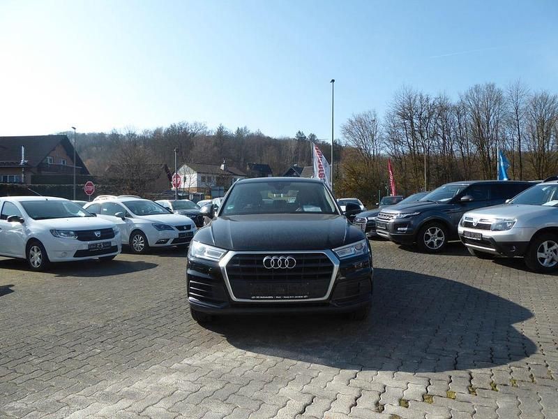 Gebraucht Audi Q5 Basis 150 PS (110 kW) 2017 Schwarz SUV