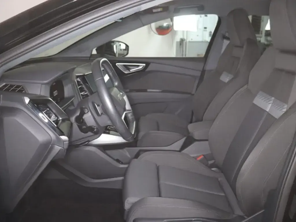 Usata Audi e-tron 219 kW (299 CV) 2021 Nero SUV