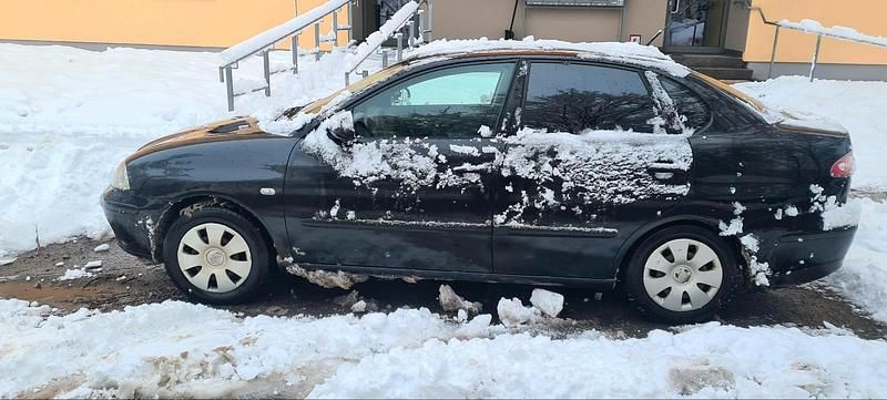 Gebraucht Seat Cordoba 101 PS (74 kW) 2003 Schwarz Limousine