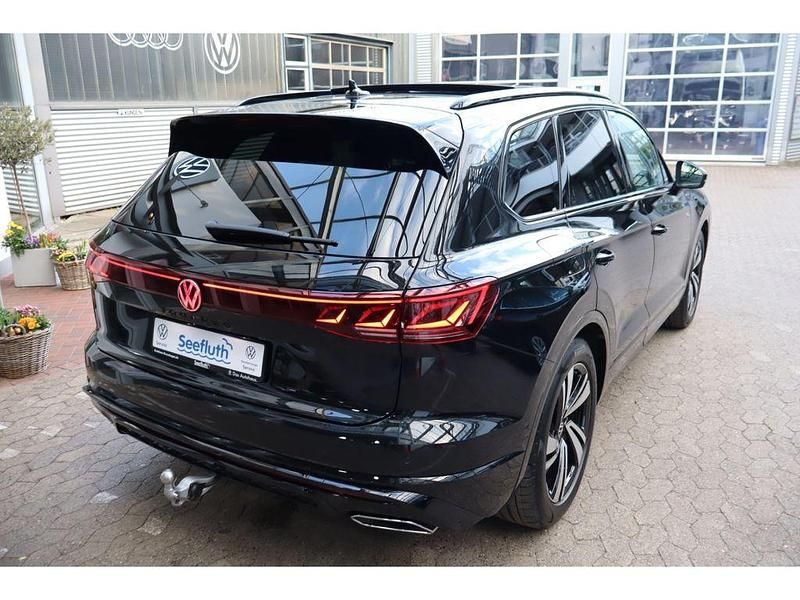 Neu VW Touareg Edition 286 PS (210 kW) 2026 Schwarz SUV