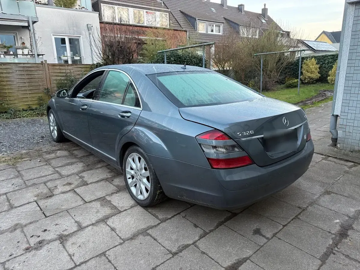 Gebraucht Mercedes S320 211 PS (155 kW) 2006 Grau Limousine