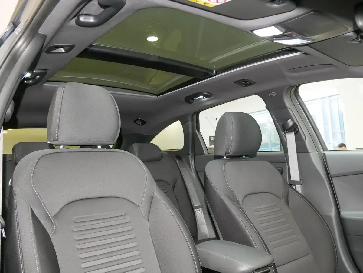 Gebraucht Hyundai i30 Advantage 140 PS (102 kW) 2025 Ecotronic grey Kombi