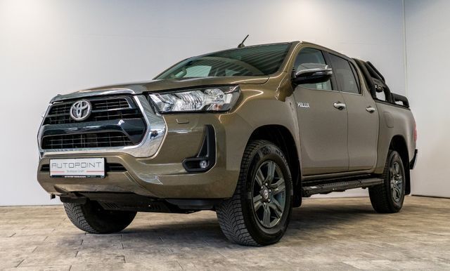 Onxyx metallic (metallic) Gebraucht 2021 Toyota HiLux Abholung | 35.880 € (Fairer Preis) - Bild 1/4