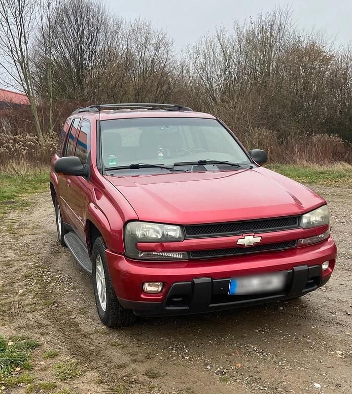 Rot Gebraucht 2002 Chevrolet TrailBlazer LTZ SUV | 4.500 € - Bild 1/4