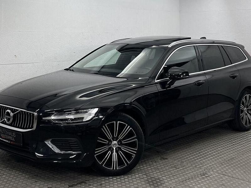 Gebraucht Volvo 360 173 PS (127 kW) 2020 Schwarz