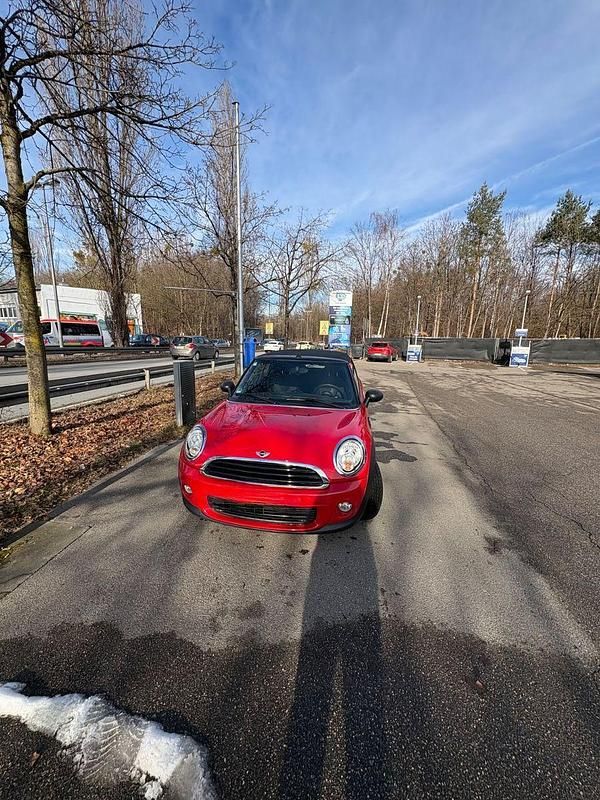 Usata Mini ONE 98 CV (72 kW) 2011 Rosso Utilitaria