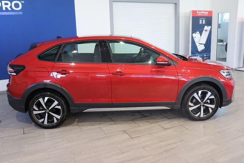 Gebraucht VW Taigo Style 150 PS (110 kW) 2023 Rot SUV