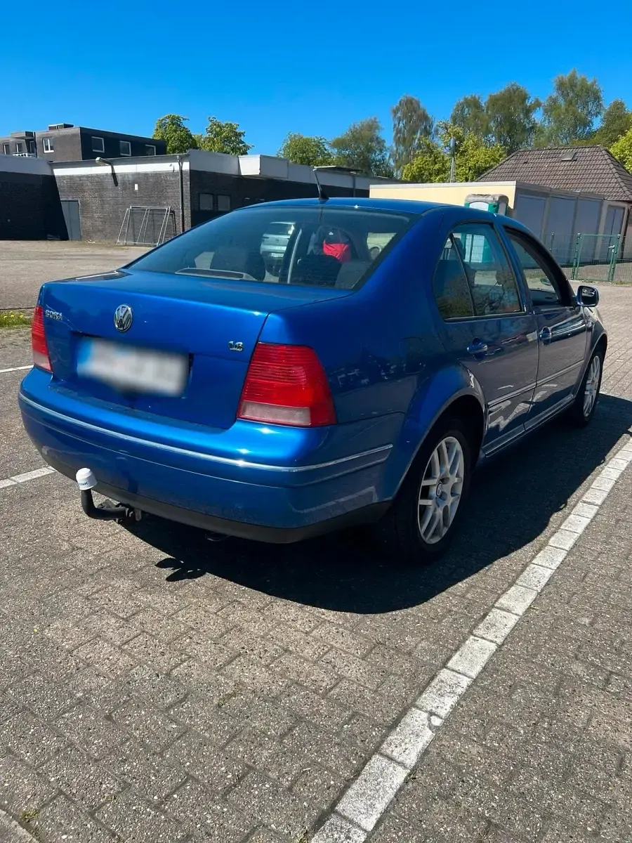 Brugt VW Bora 101 HK (74 kW) 2002 Blå Sedan