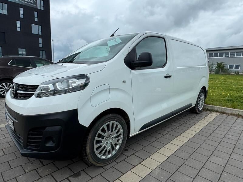 Weiß Gebraucht 2021 Opel Vivaro-e Combi Van | 20.500 € - Bild 1/4