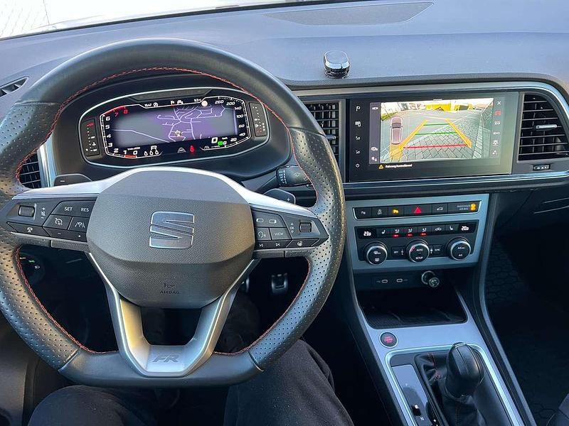 Gebraucht Seat Ateca 4Drive 190 PS (139 kW) 2023 Silber SUV