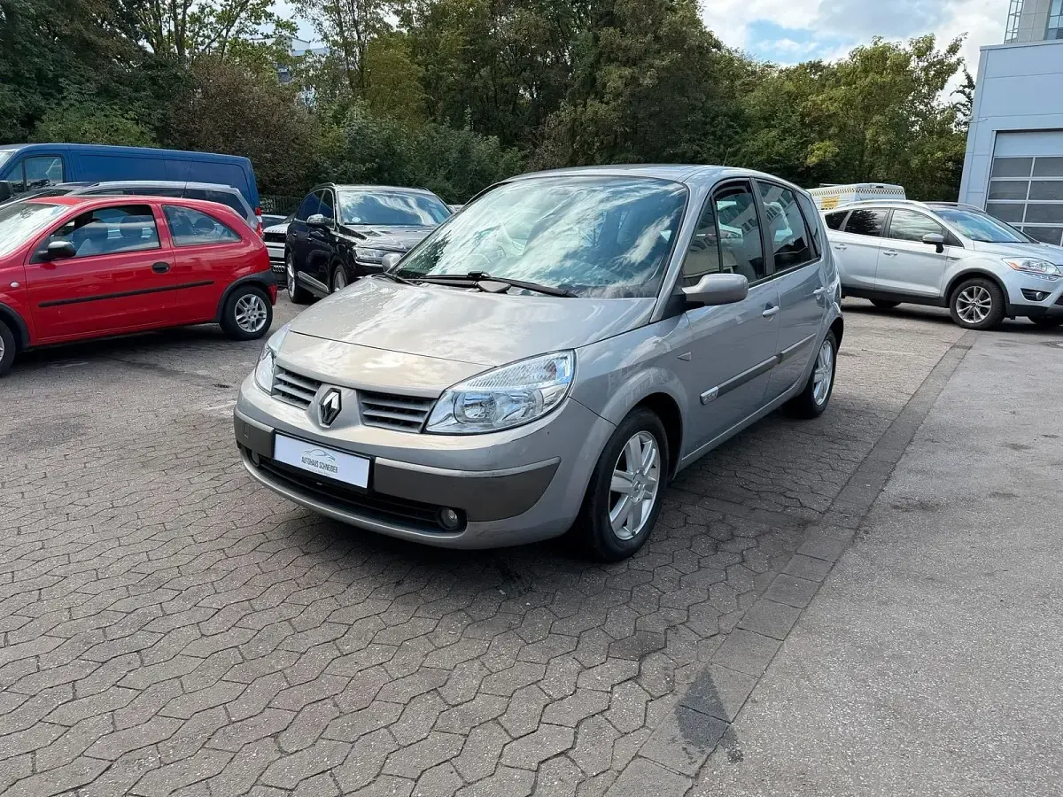 Gebraucht Renault Mégane II 134 PS (98 kW) 2005 Silber Limousine