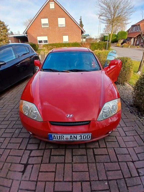 Gebraucht Hyundai Coupé 135 PS (99 kW) 2002 Rot Coupé