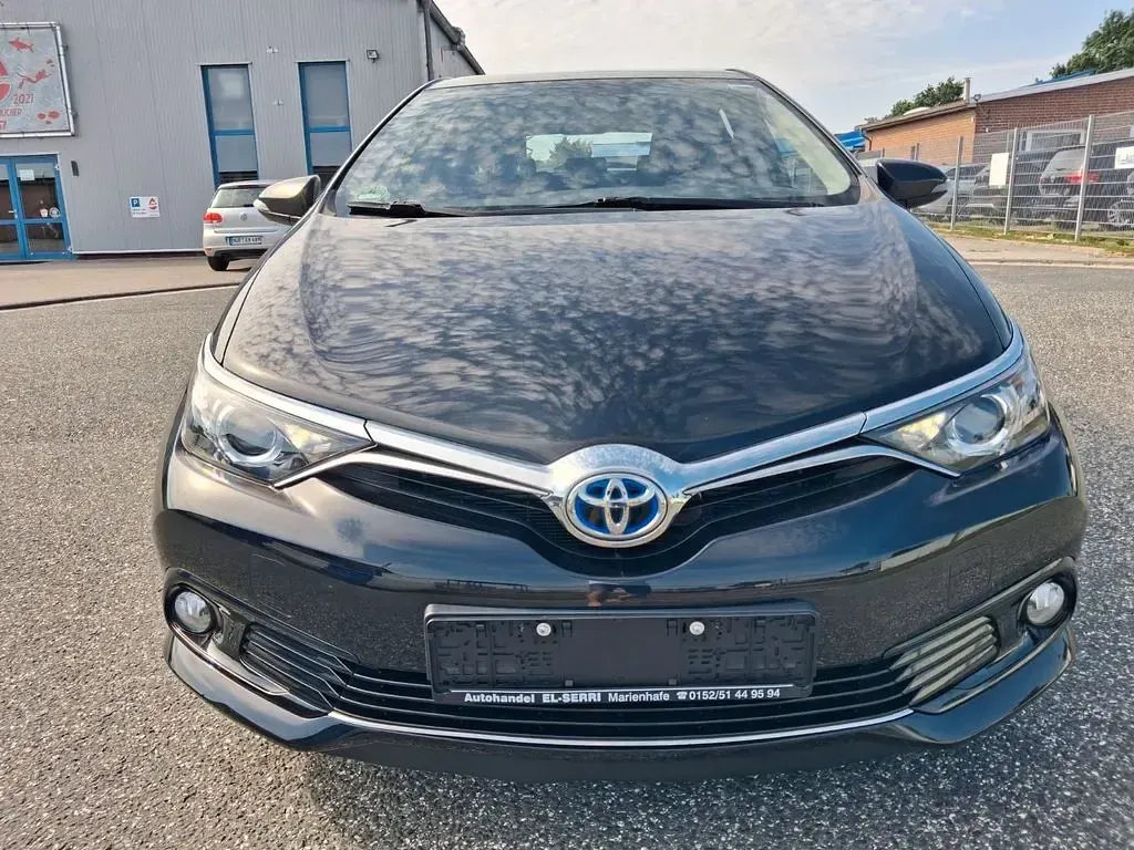 Gebraucht Toyota Auris Hybrid Edition-S 99 PS (72 kW) 2016 Schwarz Limousine