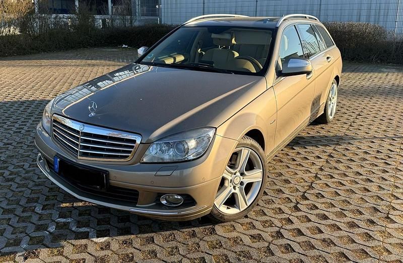 Gebraucht Mercedes C320 225 PS (165 kW) 2008 Beige Kombi