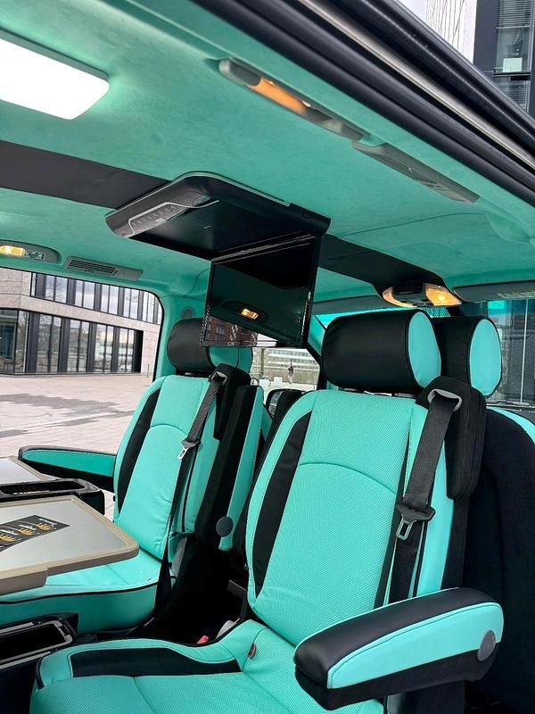 Gebraucht Mercedes Viano 160 PS (117 kW) 2011 Grau Van / Kleinbus