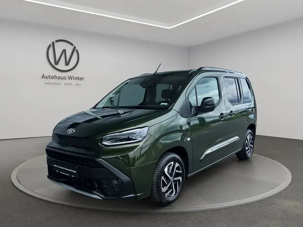 Gebraucht Toyota Proace Verso City 131 PS (96 kW) 2024 Vert sirkka Kombi