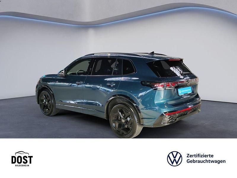 Gebraucht VW Tiguan R-line 150 PS (110 kW) 2025 Blau SUV
