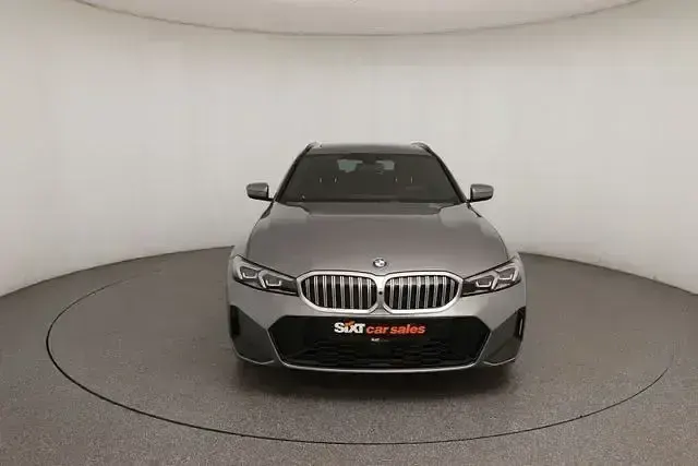 Gebraucht BMW 320 M Sport 360 PS (264 kW) 2025 Grau Kombi