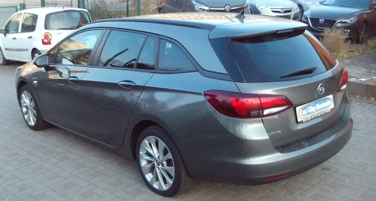 Gebraucht Opel Astra Edition 110 PS (80 kW) 2019 Silber Kombi