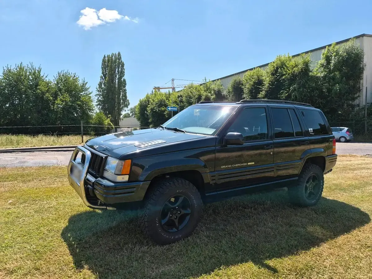 Gebraucht Jeep Cherokee 241 PS (177 kW) 1998 Schwarz SUV