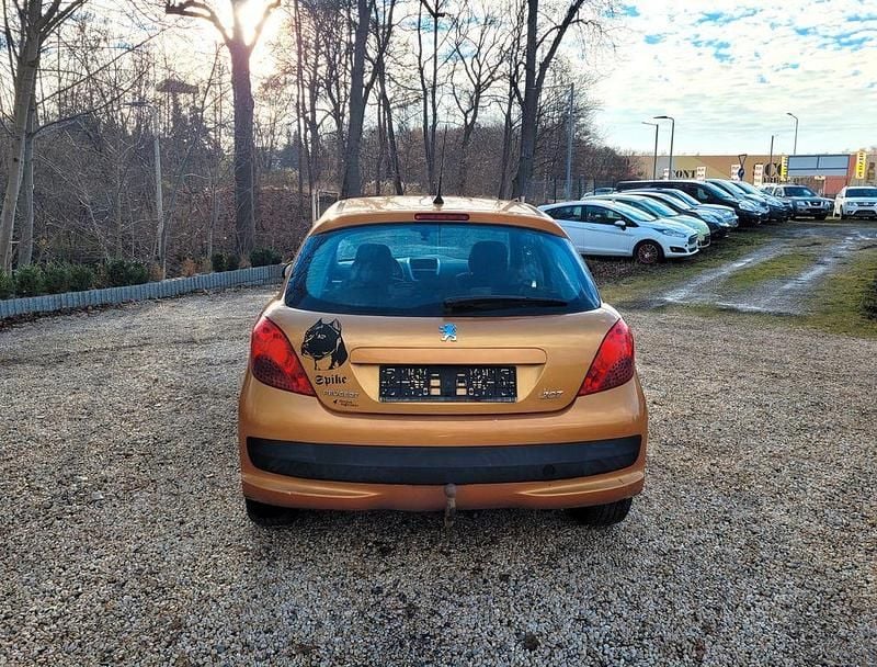 Gebraucht Peugeot 207 Tendance 88 PS (64 kW) 2006 Orange Limousine