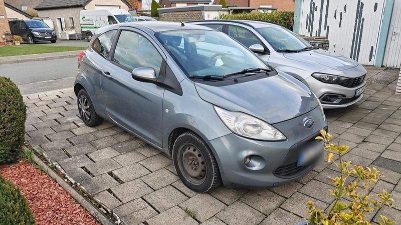 Gebraucht Ford Ka Trend 69 PS (50 kW) 2009 Grau Kleinwagen