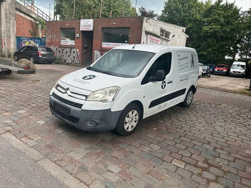 Weiß Gebraucht 2011 Citroën Berlingo Van / Kleinbus | 2.500 € (Superpreis) - Bild 1/4