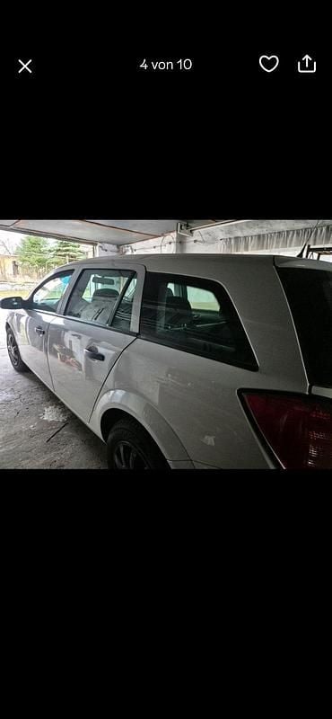 Gebraucht Opel Astra 110 PS (80 kW) 2009 Weiß Kombi