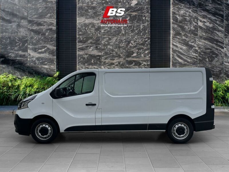 Blanc glacier Gebraucht 2021 Renault Trafic Komfort Van | 15.999 € (Superpreis) - Bild 1/4