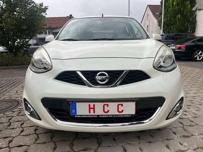 Weiß Gebraucht 2015 Nissan Micra Acenta Kleinwagen | 5.900 € (Superpreis) - Bild 1/4