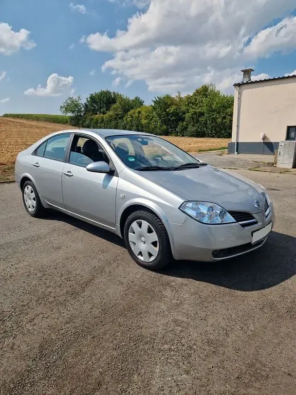 Gebraucht Nissan Primera Visia 116 PS (85 kW) 2005 Silber Limousine