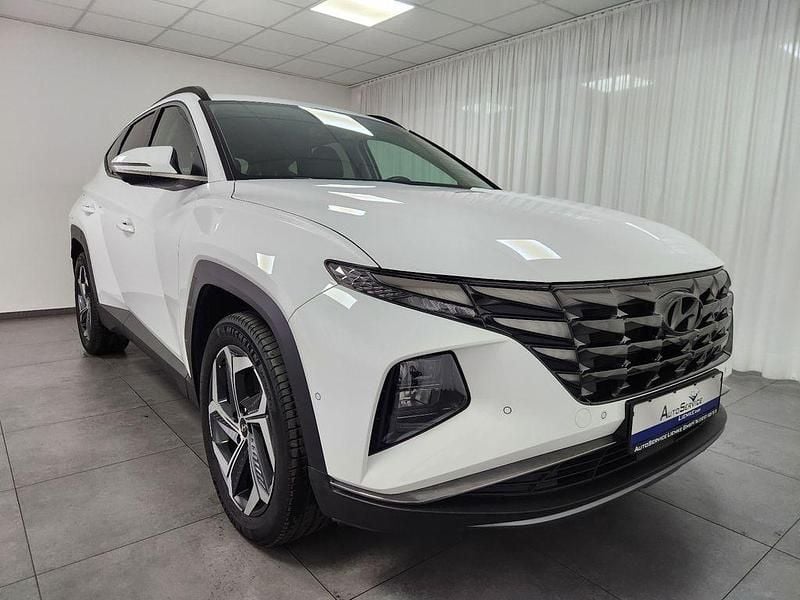 Gebraucht Hyundai Tucson 179 PS (131 kW) 2022 Weiß SUV