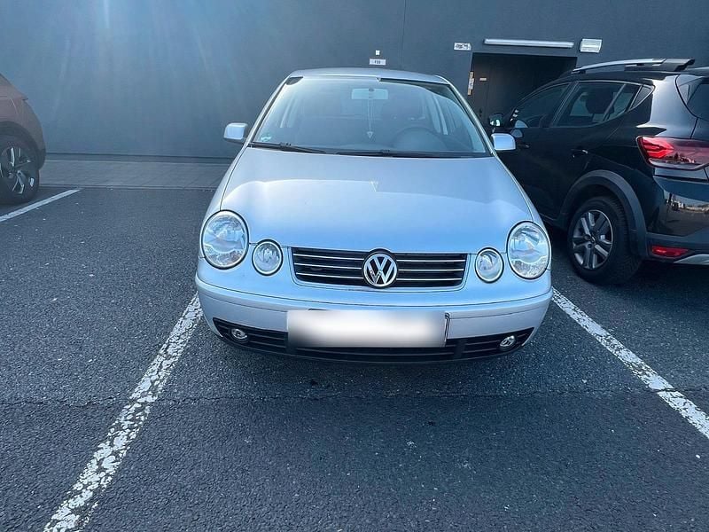 Gebraucht VW Polo 101 PS (74 kW) 2003 Grau Kleinwagen