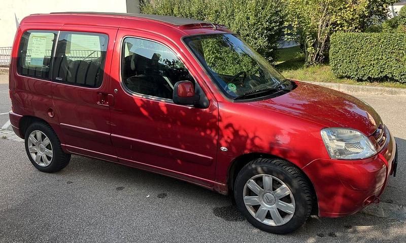 Rot Gebraucht 2006 Citroën Berlingo Van / Kleinbus | 2.200 € (Superpreis) - Bild 1/4