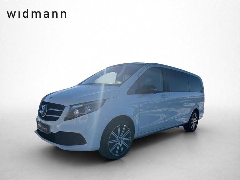 Bergkristallweiß metallic Gebraucht 2021 Mercedes V220 Van / Kleinbus | 29.850 € (Superpreis) - Bild 1/4